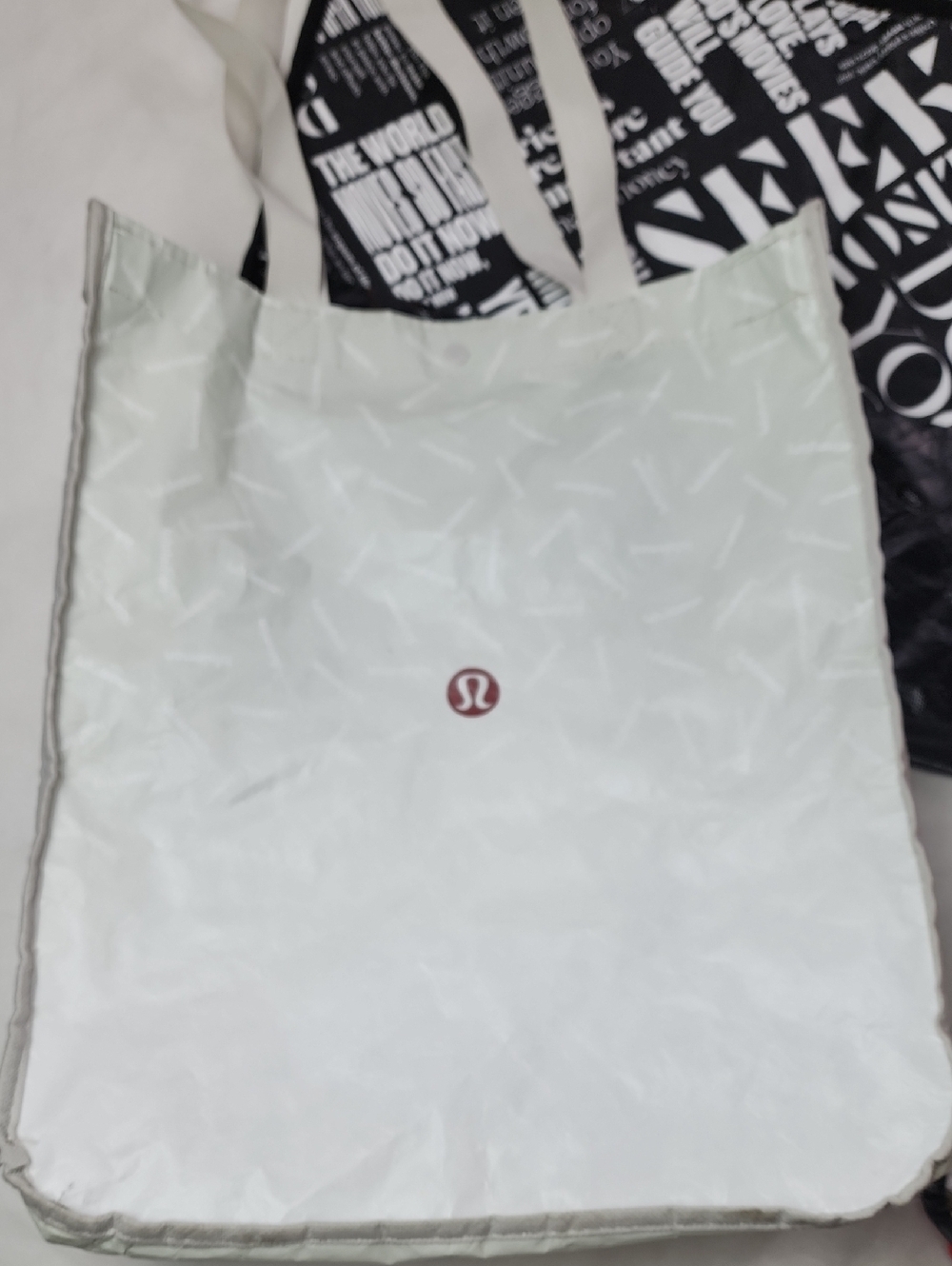 3 Lululemon Shopping Bags Small Medium Large - Picture 4 of 8